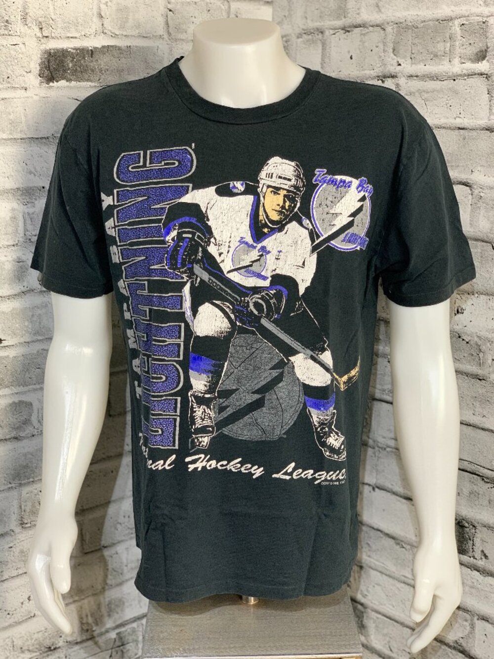 Vintage Tampa Bay Lightning T shirt NHL Hockey Black Mens L Retro Player 1992